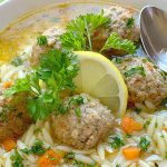 Easy Italian Wedding Soup | Foodtastic Mom #italianweddingsoup #souprecipes #frozenmeatballs