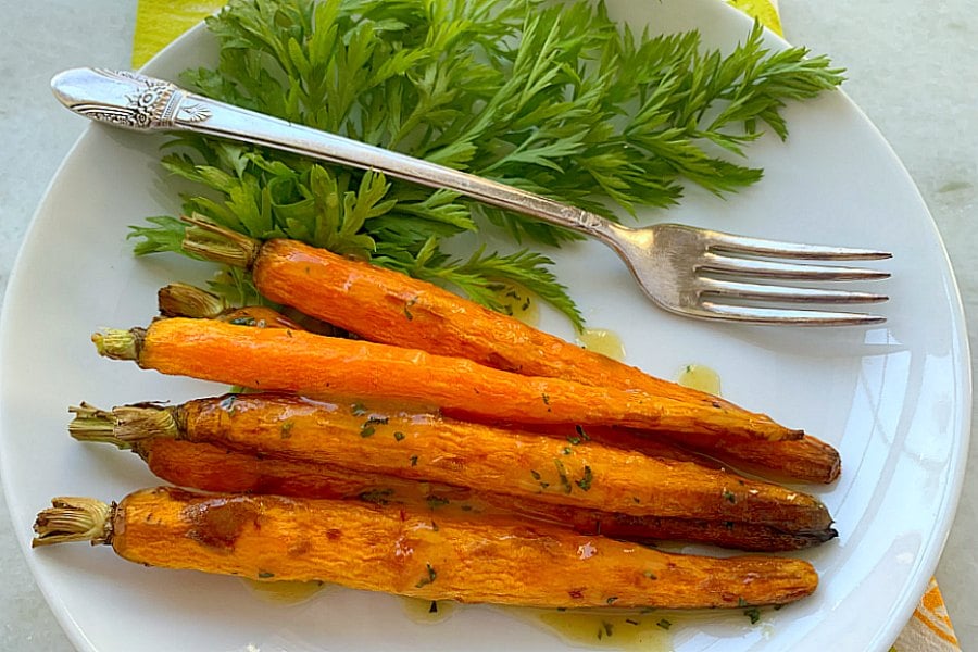 horizontal crop of air fryer carrots