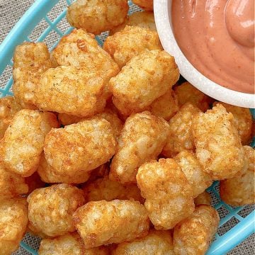 Air Fryer Tater Tots | Foodtastic Mom #airfryerrecipes #tatertots #airfryertatertots