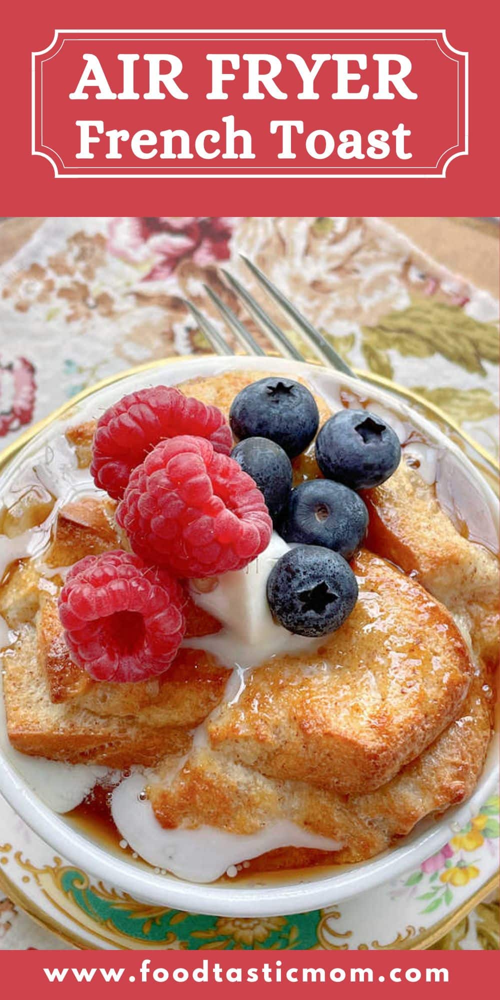 You may never make french toast in a skillet again. This Air Fryer French Toast is a dream breakfast - fast, filling and sinfully delicious. via @foodtasticmom