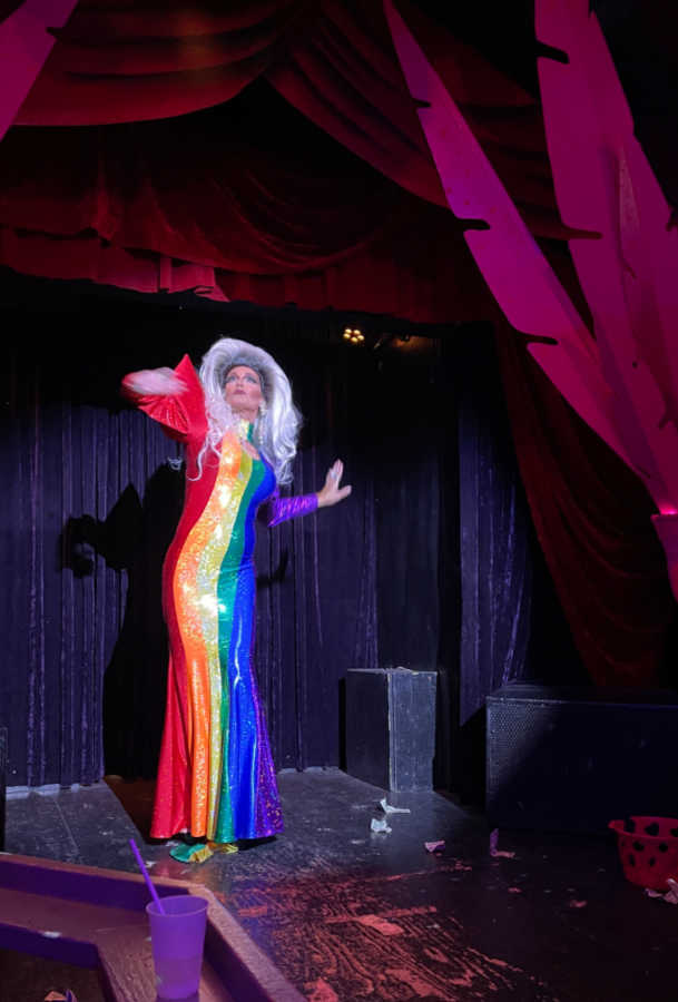 drag queen show at 801 bourbon bar in key west florida