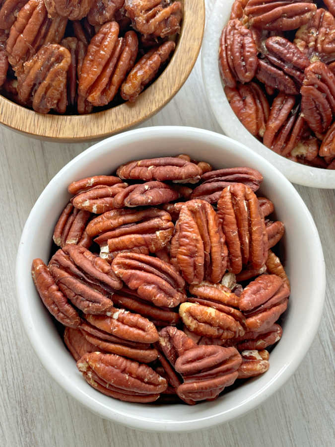 plain air fryer pecans in a bowl