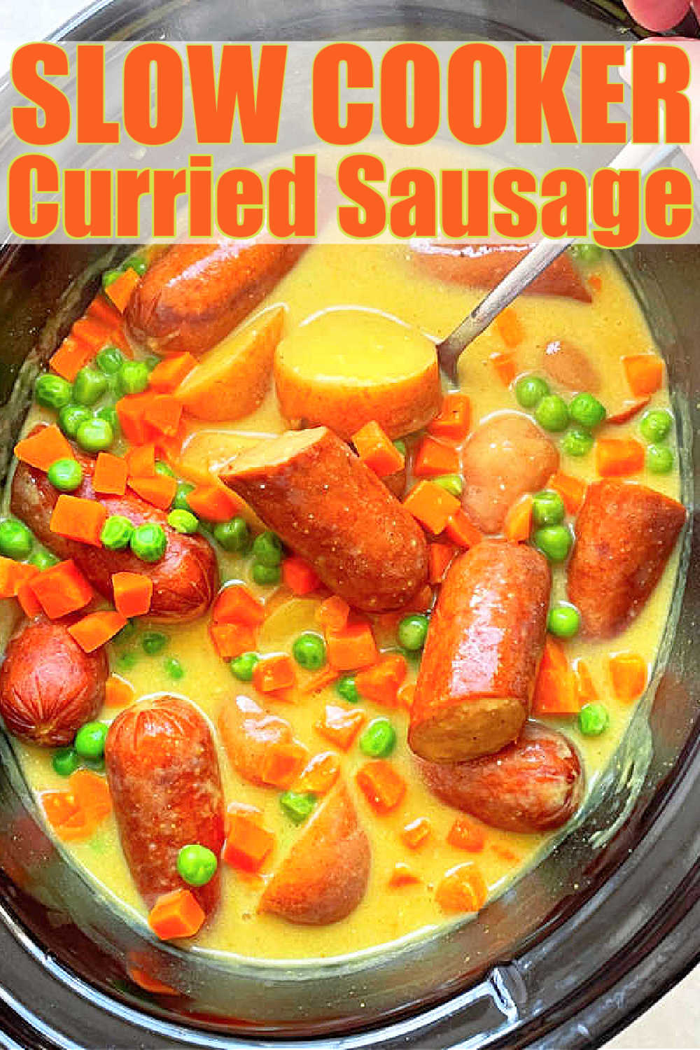 Slow Cooker Curried Sausage | Foodtastic Mom #slowcookerrecipes #crockpotrecipes #curriedsausage #slowcookercurriedsausage via @foodtasticmom