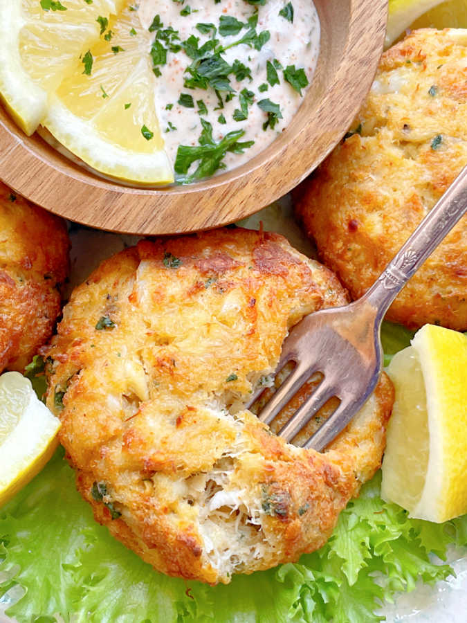 Air Fryer Crab Cakes - Foodtastic Mom