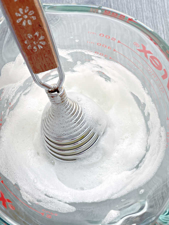 frothy whipped egg whites for air fryer crab cakes