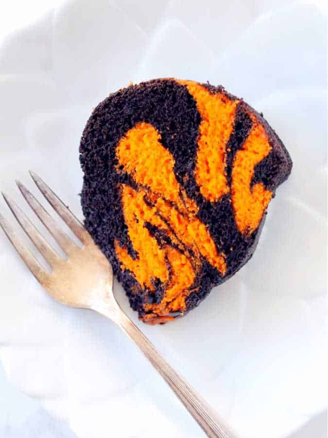 bengal striped bundt cake