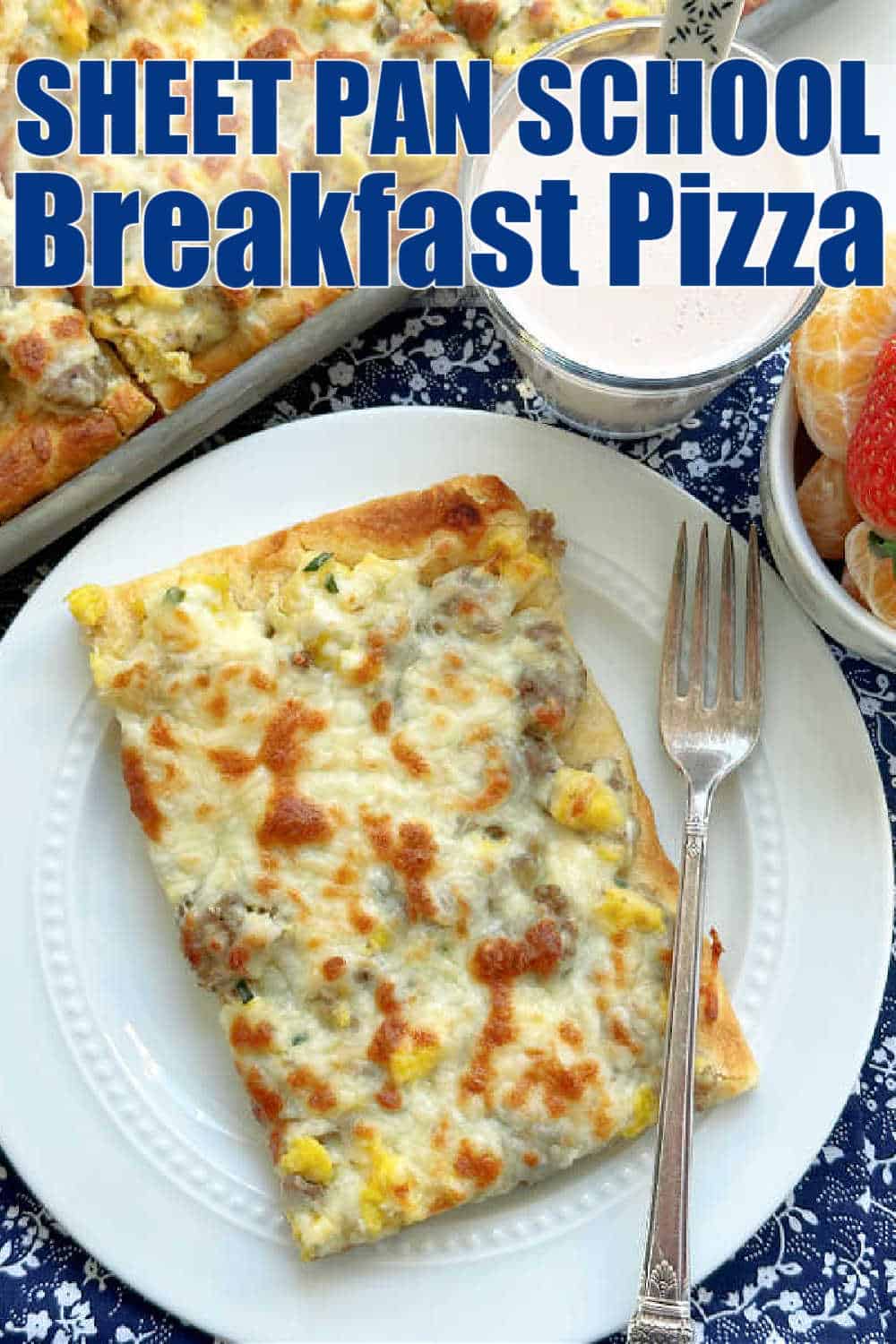 School Breakfast Pizza | Foodtastic Mom #schoolbreakfastpizza #breakfastrecipes #pizzarecipes via @foodtasticmom