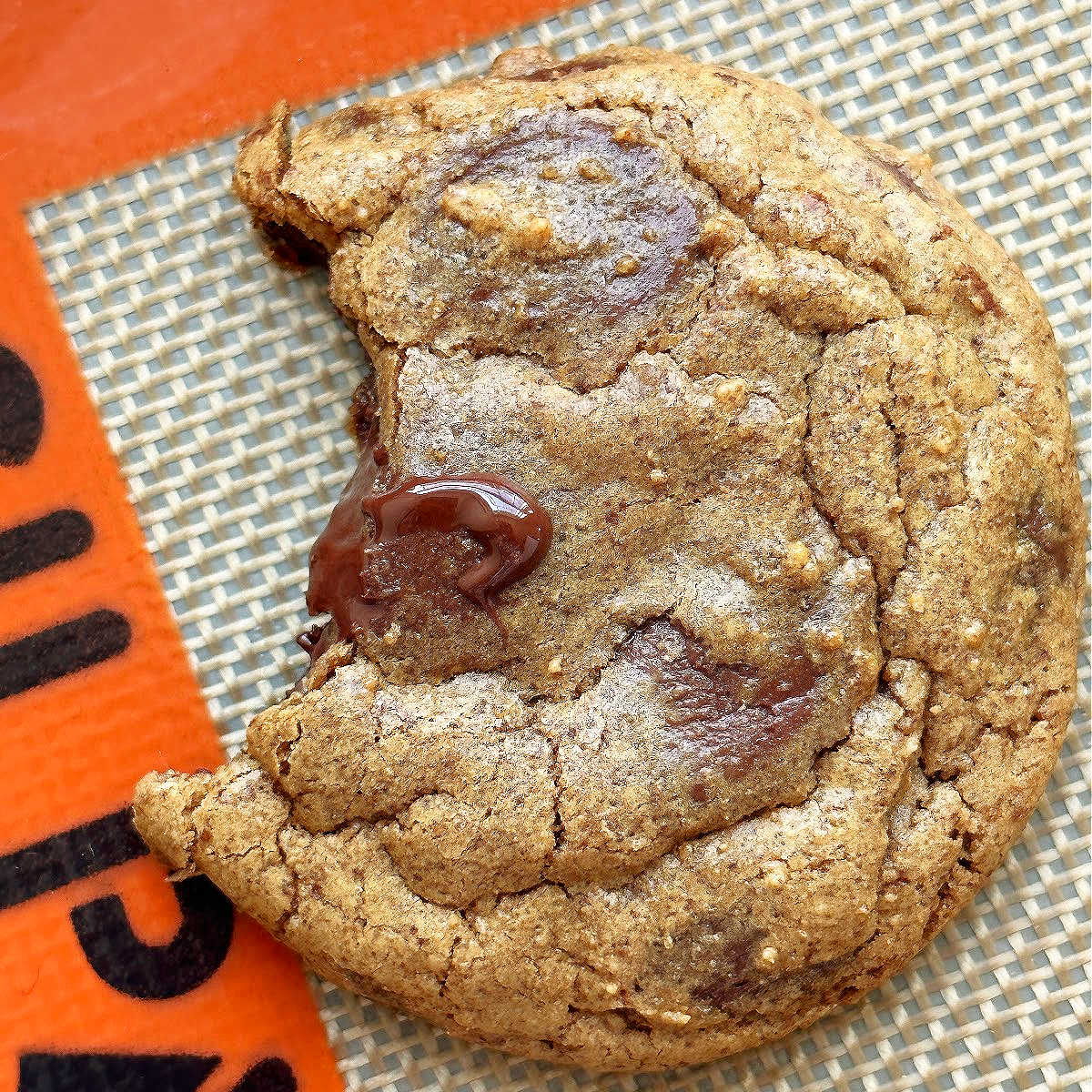 https://www.foodtasticmom.com/wp-content/uploads/2023/02/espressocookies-feature1.jpg