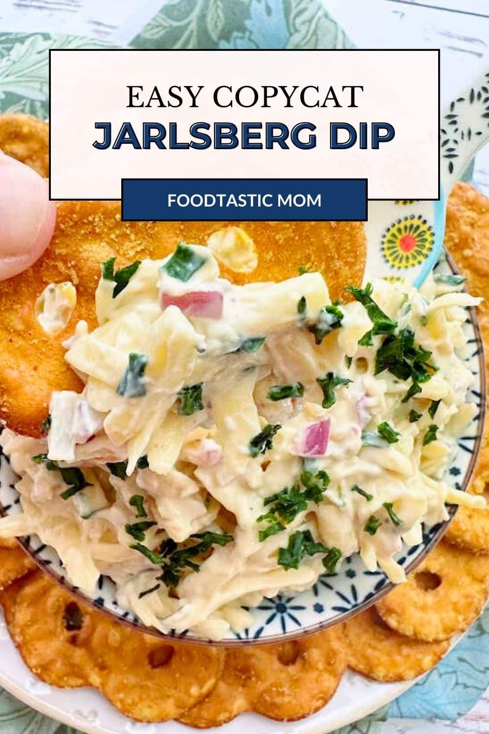 My delicious Jarlsberg cheese dip recipe takes just a few minutes to make and tastes amazing with honey mustard and onion pretzel crisps! via @foodtasticmom