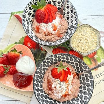 My easy strawberry oatmeal recipe with freeze-dried strawberries might become your new favorite way to enjoy a bowl of old fashioned oats.