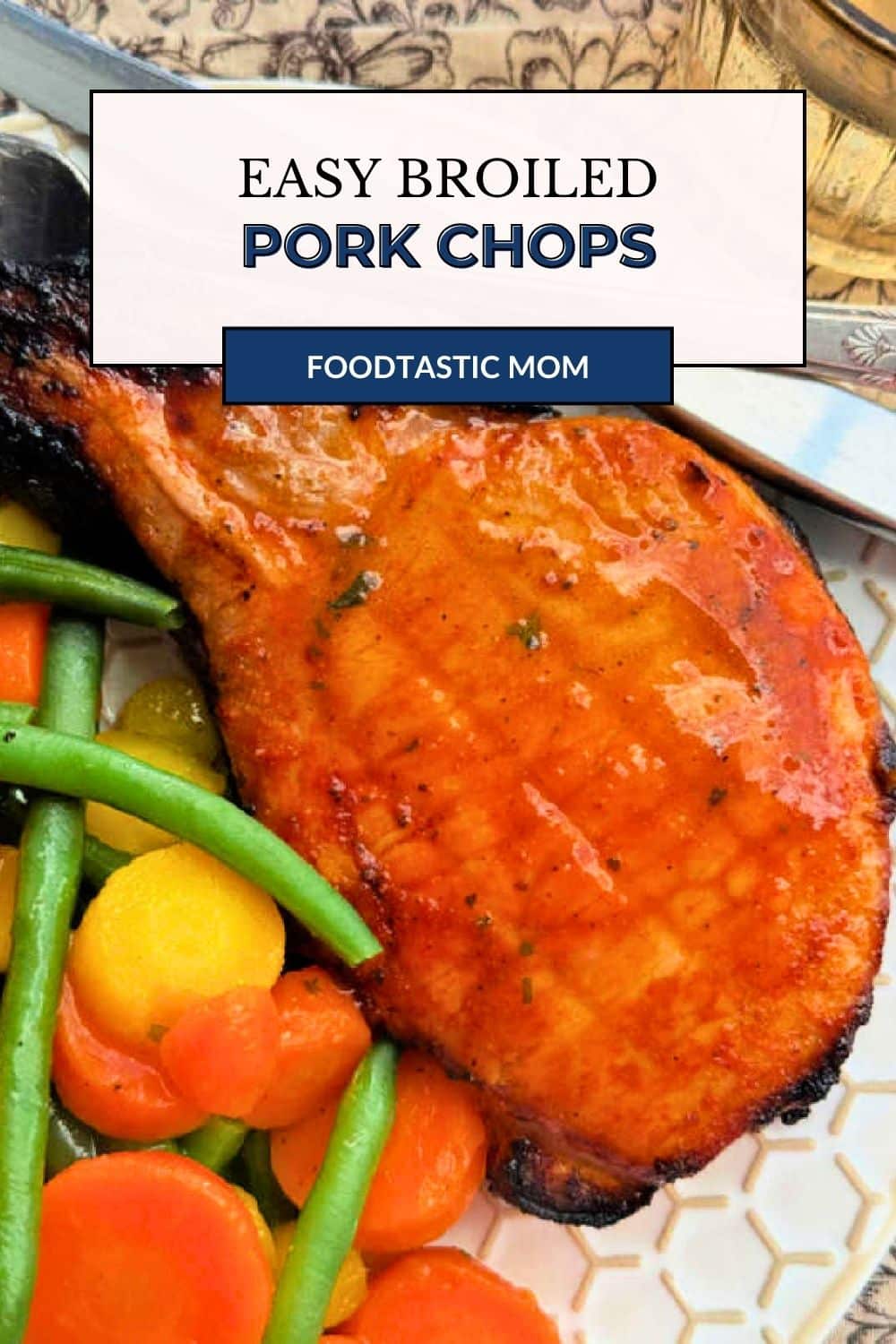 Broiled Pork Chops are tender and perfectly seasoned. They are a delicious and easy dinner your whole family will love. via @foodtasticmom