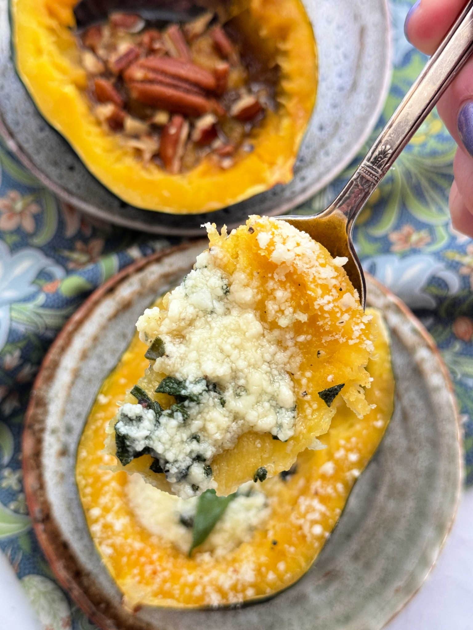 Acorn Squash in Microwave - Foodtastic Mom